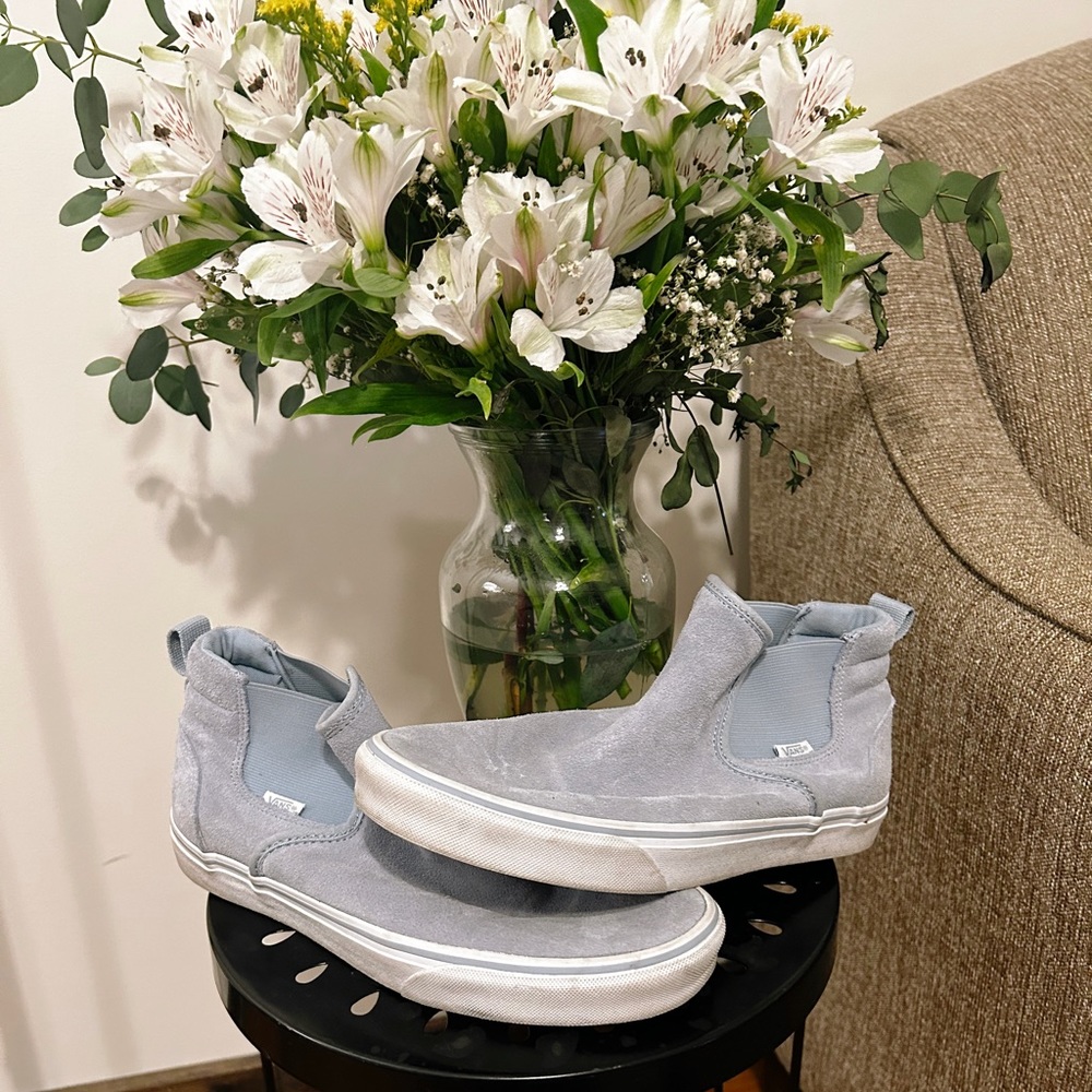 Vans Asher Slip On Suede High Top Sneakers Women’s 10 | Color: Fog (light blue)